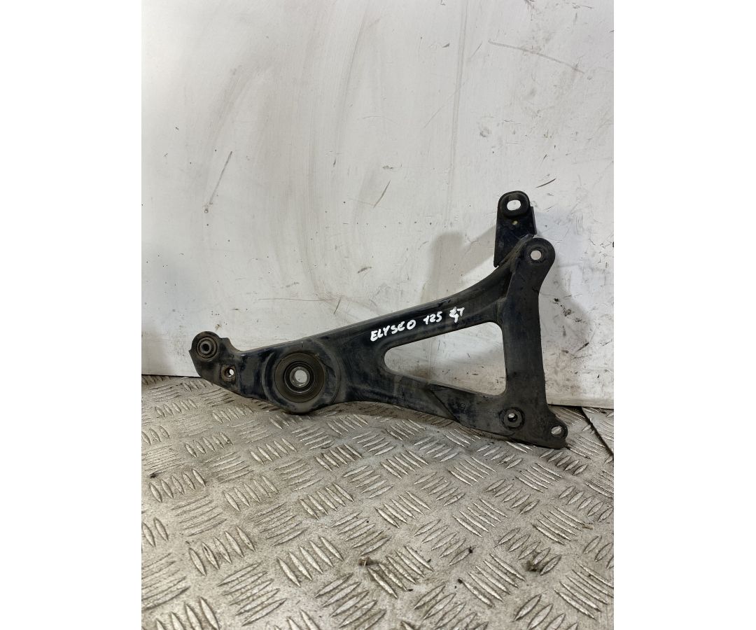Staffa Supporto Marmitta Peugeot Elyseo 125 dal 1999 al 2002  1744813699127