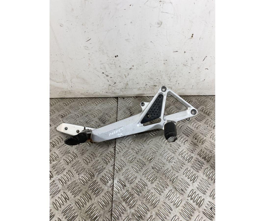 Pedana Poggiapiedi Destro DX Honda Hornet 600 Dal 2005 Al 2006  1744875820163