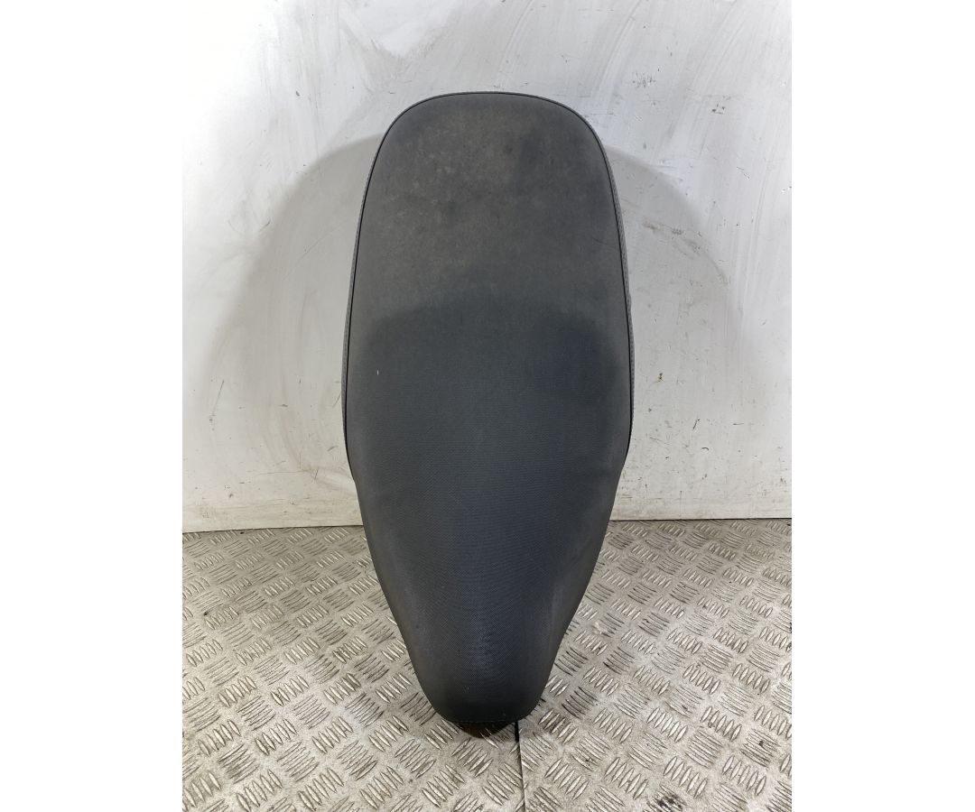 Sella Piaggio Vespa LX 125 / 150 Dal 2012 al 2013  1744885092079