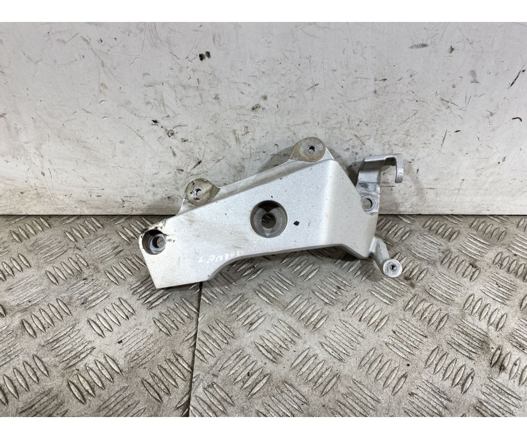 Staffa Supporto Telaio Sinistra Sx Honda Hornet 600 Dal 2005 Al 2006  1745479132331