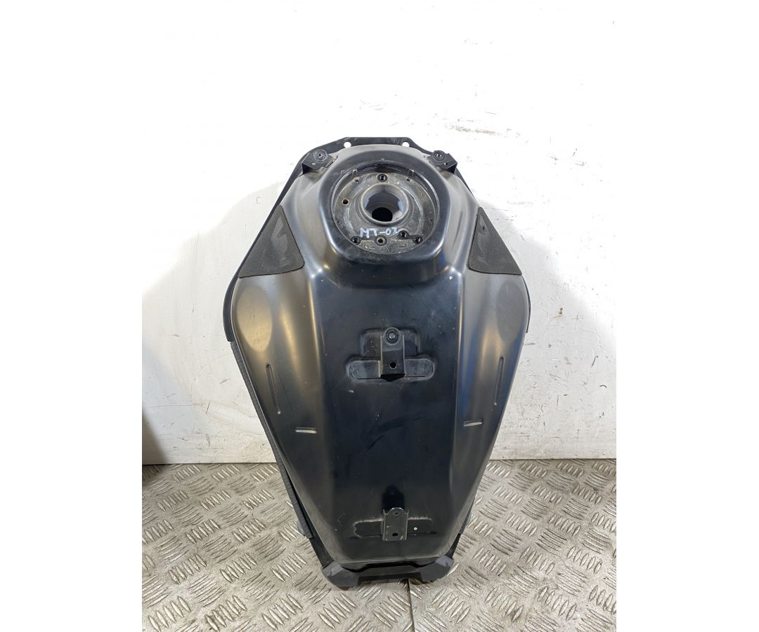 Serbatoio Yamaha MT-07 Dal 2021 Al 2024  1745836985259