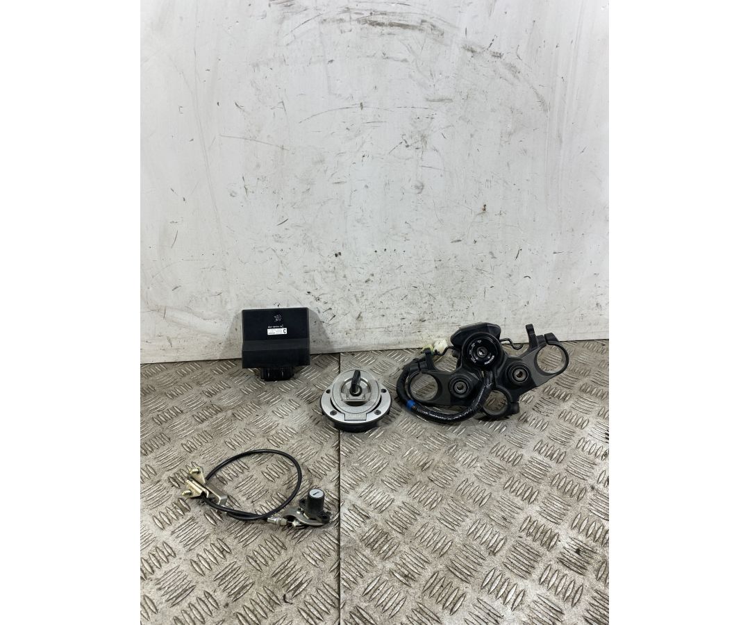 Kit Chiave Yamaha MT-07 Dal 2021 Al 2024 COD BAT-8591A-10  1745845255657