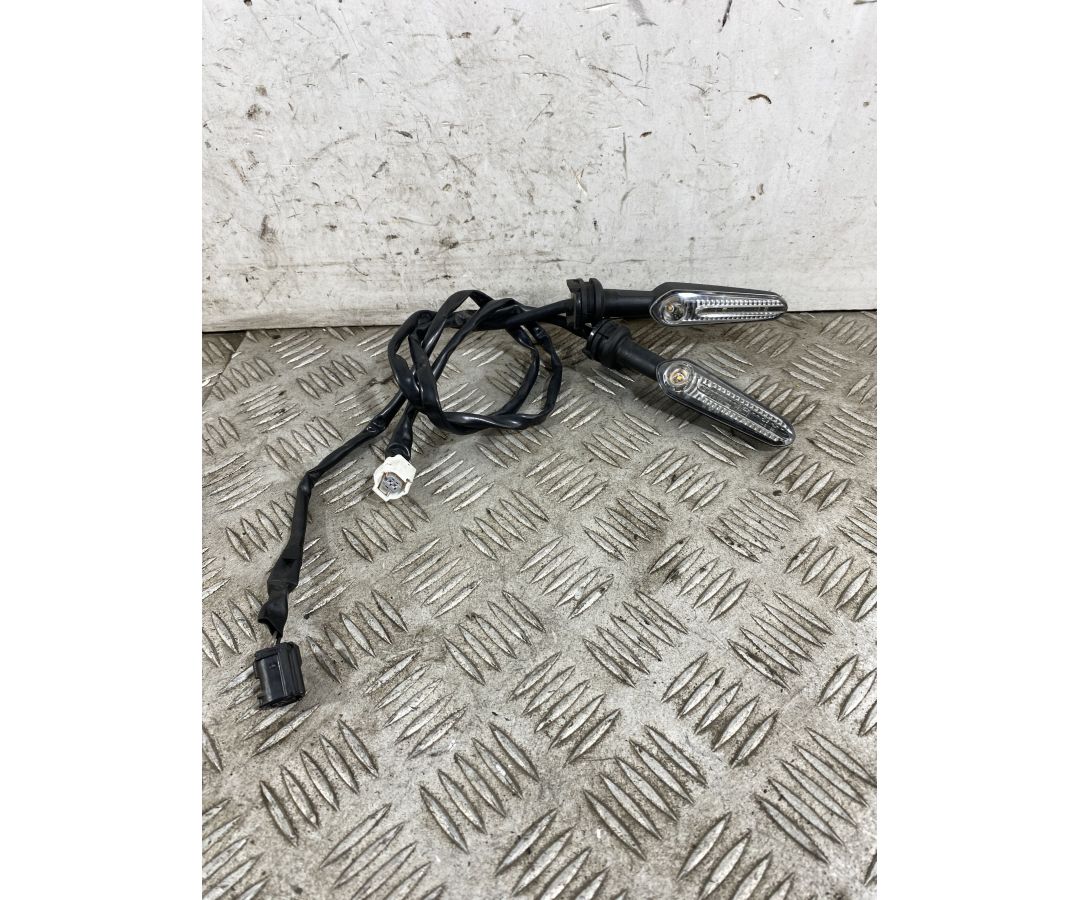 Coppia Frecce Posteriori Yamaha MT-07 Dal 2021 Al 2024  1745916897571