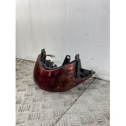Fanale Stop Posteriore Honda Lead 110 dal 2009 al 2011  1745998554430