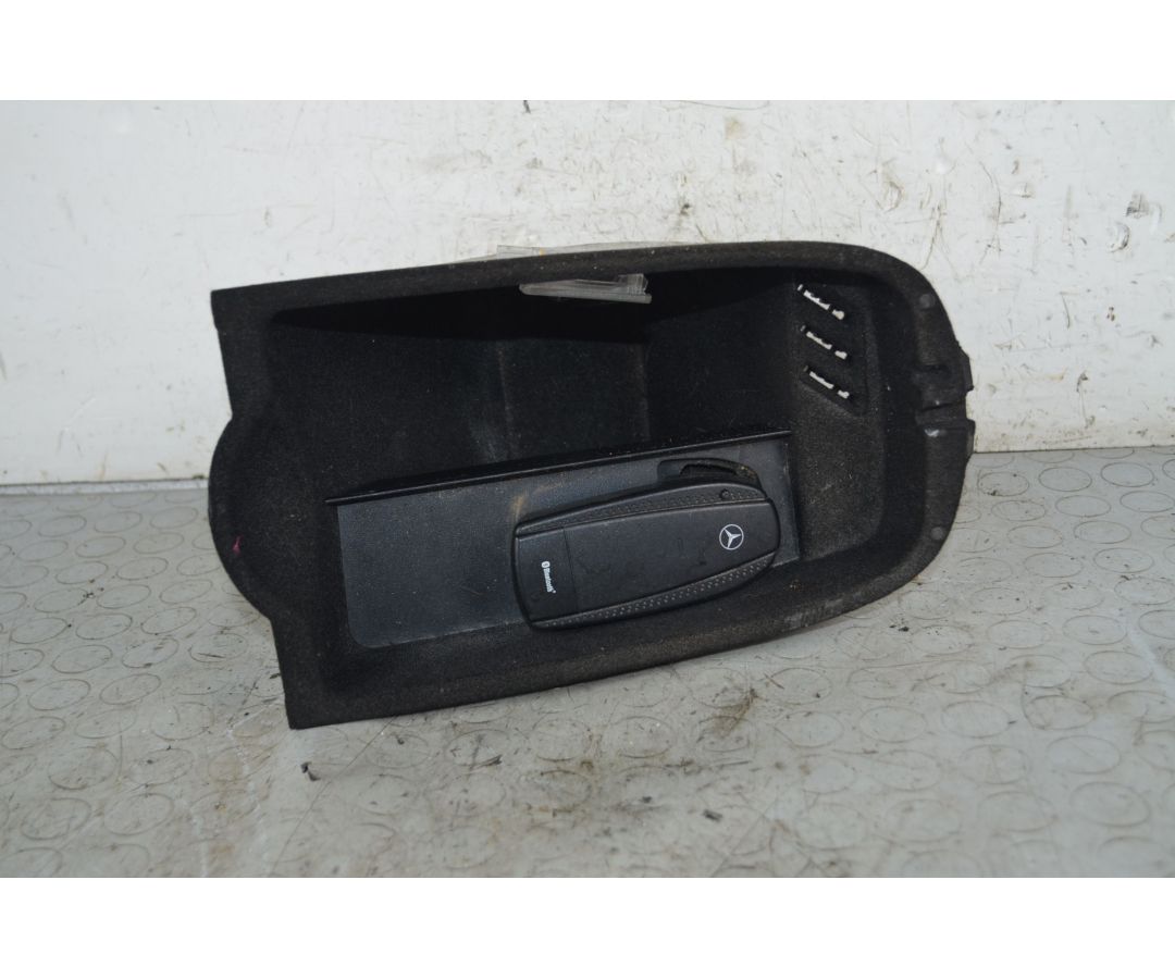 Vano Portaoggetti Tunnel Centrale Mercedes Classe ML W164 Dal 2005 al 2011 Cod A16468007919D53  1746004105165