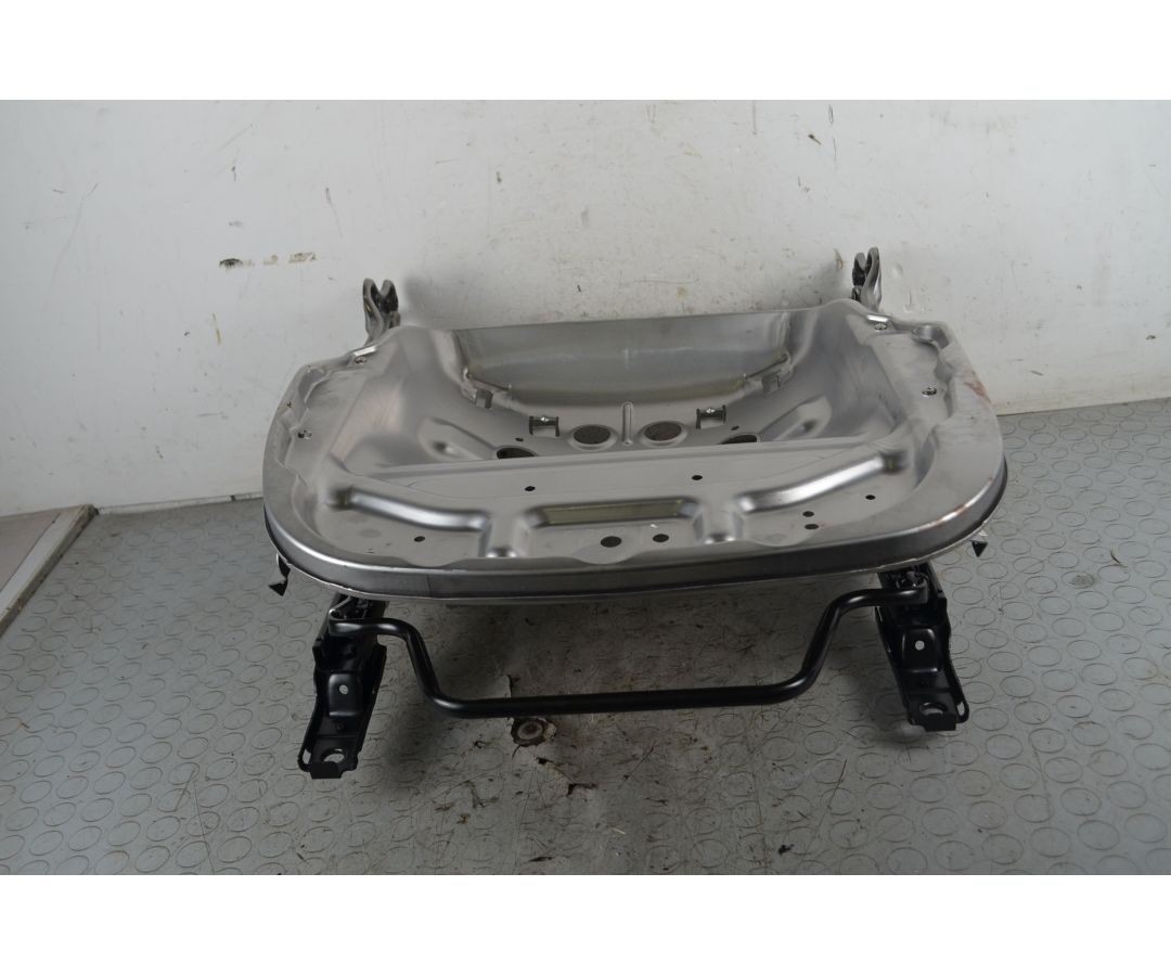 Base Sedile Anteriore SX Mazda 2 Dal 2007 al 2014 Cod D65288A00  1746433180887