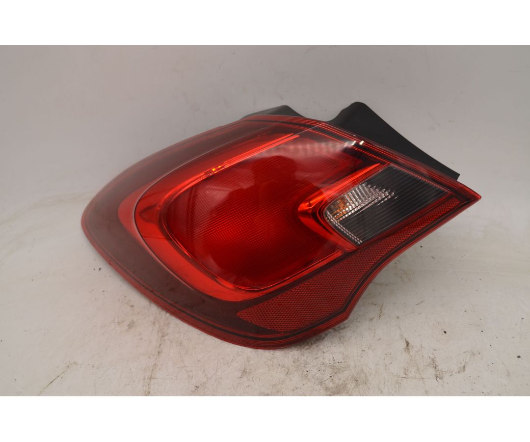Fanale Stop Posteriore SX Opel Corsa E  Dal 2014 al 2019 Cod 39090647  1746456715844