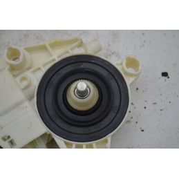 Motorino Alzavetro Posteriore DX Mercedes Classe B W246 Dal 2011 AL 2019 in poi Cod 0130822090  1746525915229