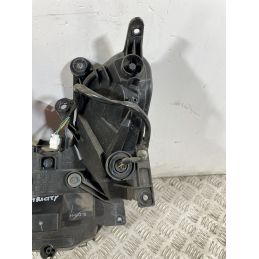 Faro Fanale Anteriore Yamaha Tricity 125 dal 2014 al 2020  1746542182147