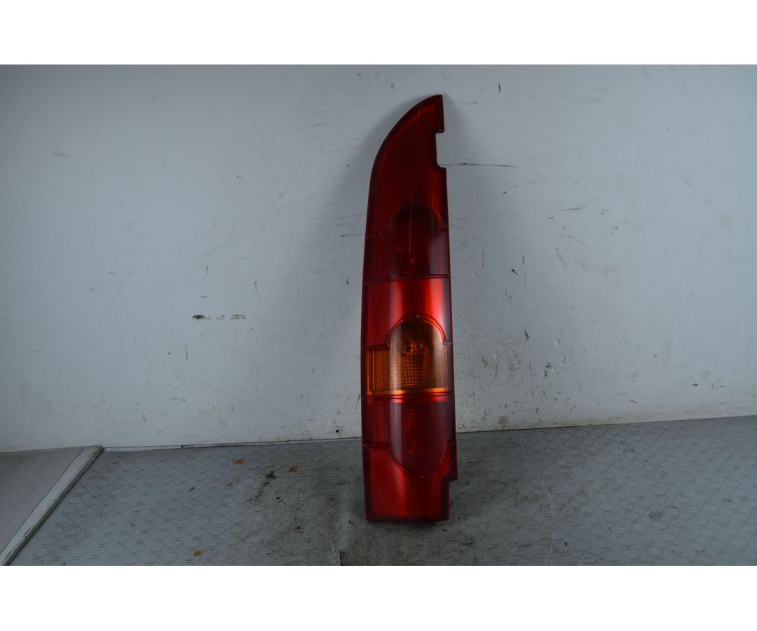 Fanale Stop Posteriore SX Renault Kangoo Dal 2003 al 2009 Cod 8200150623  1746605425167
