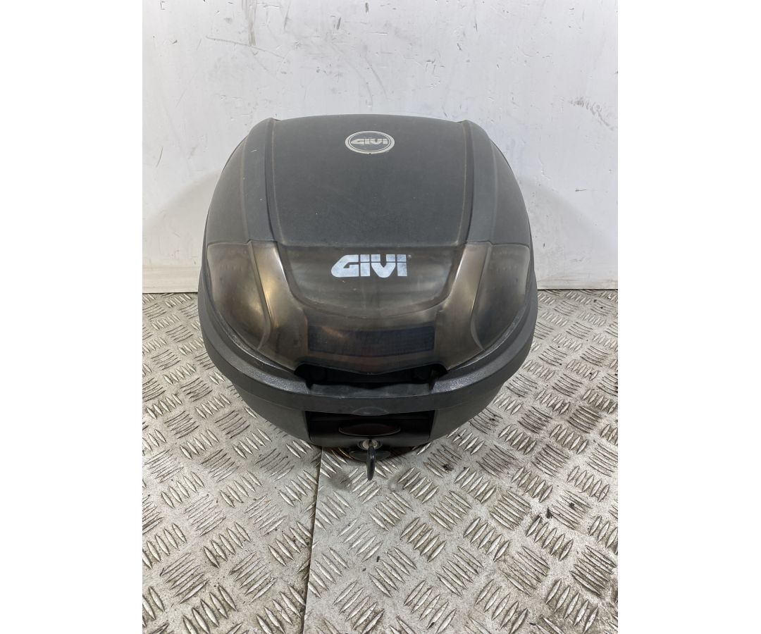 Bauletto baule Posteriore Con Chiave GIVI 30 litri  1746605812721