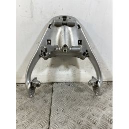 Maniglione Portapacchi posteriore Piaggio Beverly 250 dal 2001 al 2010  1746622774675