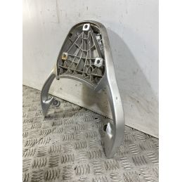 Maniglione Portapacchi posteriore Piaggio Beverly 250 dal 2001 al 2010  1746622774675