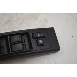 Pulsantiera Alzacristalli Anteriore SX Toyota Corolla Verso Dal 2004 al 2009 Cod 84820-0F030  1746686473965