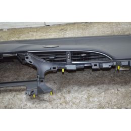 Cruscotto Toyota Yaris Dal 2014 al 2017 Cod 55085-0D010  1746693208246