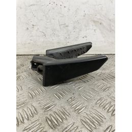 Coppia Pedane Poggiapiedi Passeggero Yamaha Tricity 125 dal 2014 al 2020  1746699699055