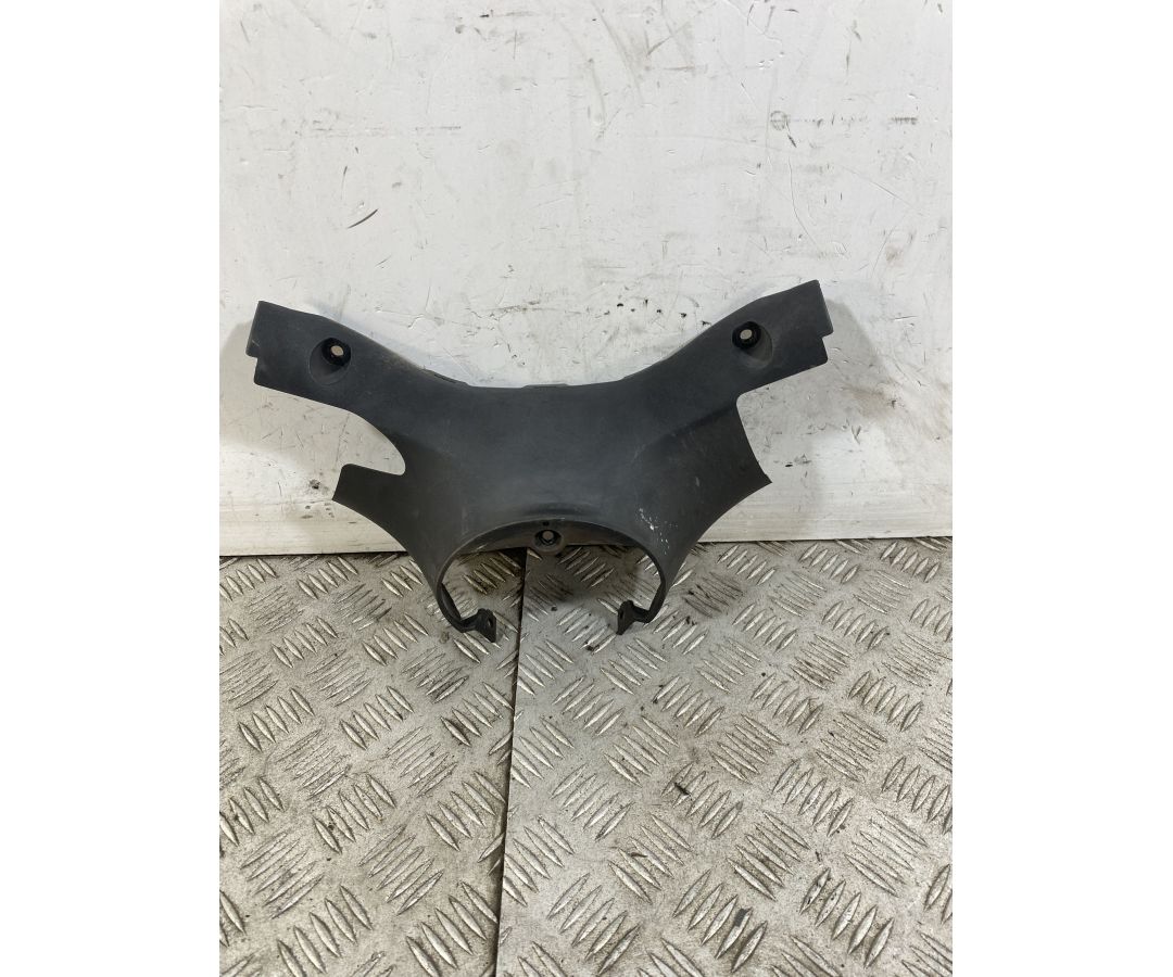 Carena Coprimanubrio Inferiore Yamaha Tricity 125 dal 2014 al 2020  1746712494384