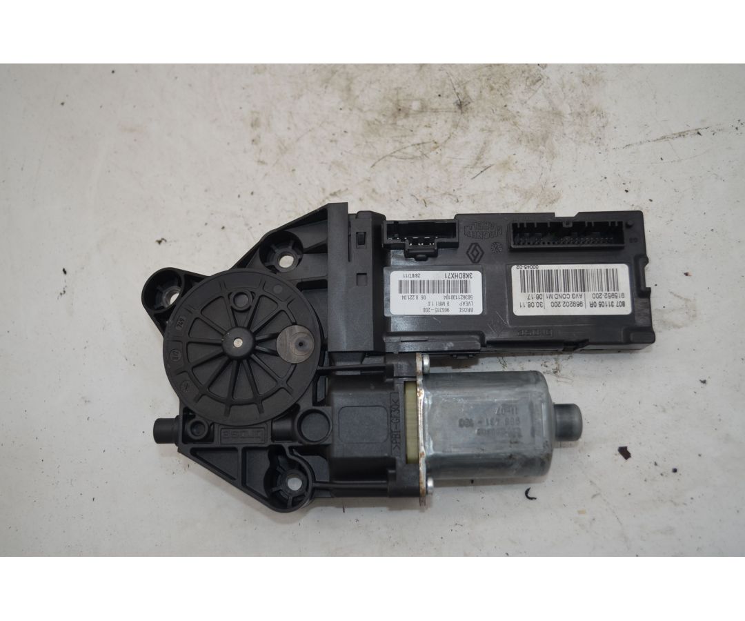 Motorino Alzacristalli Anteriore SX Renault Scenic III Dal 2009 al 2016 Cod 807311050R  1746779896824