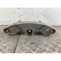 Piastra Supporto Inferiore Forcella Yamaha Tricity 125 dal 2014 al 2020  1746803932504