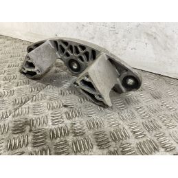 Piastra Supporto Inferiore Forcella Yamaha Tricity 125 dal 2014 al 2020  1746803932504