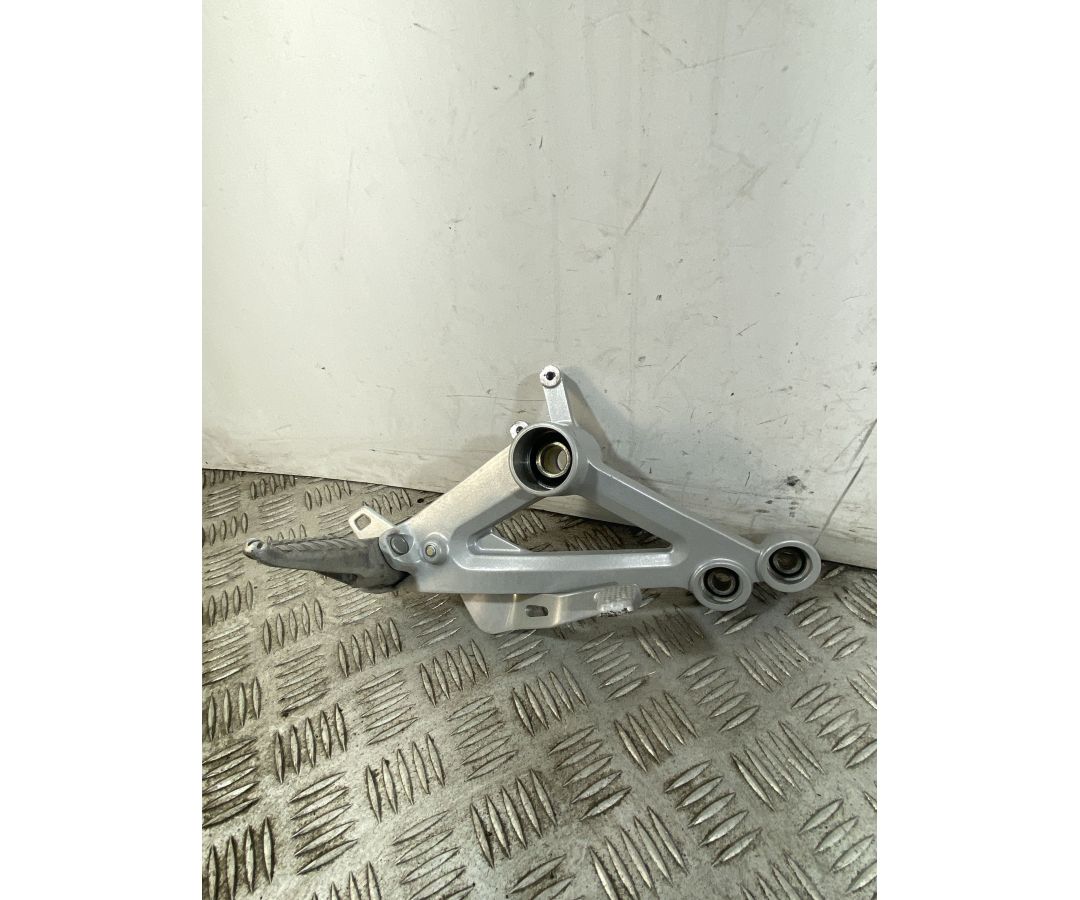 Pedana Poggiapiedi Anteriore Destra DX Aprilia RS 457 Dal 2024 Al 2025  1747057041608