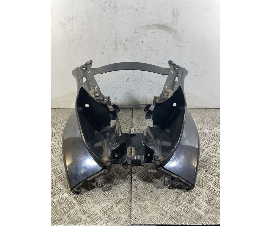 Carena Scudo Anteriore Piaggio MP3 250 Dal 2006 Al 2011  1747380937739