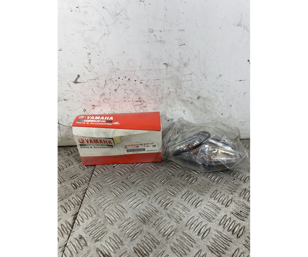Freccia Anteriore Destra DX Yamaha Majesty 400 dal 2008 al 2012 COD 34B-83320-00  1747390773600