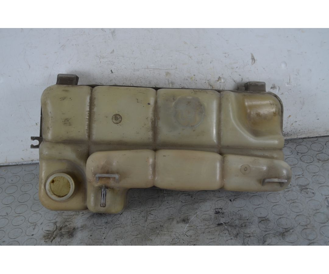 Vaschetta acqua radiatore Iveco Daily Dal 1999 al 2007  1747405456085