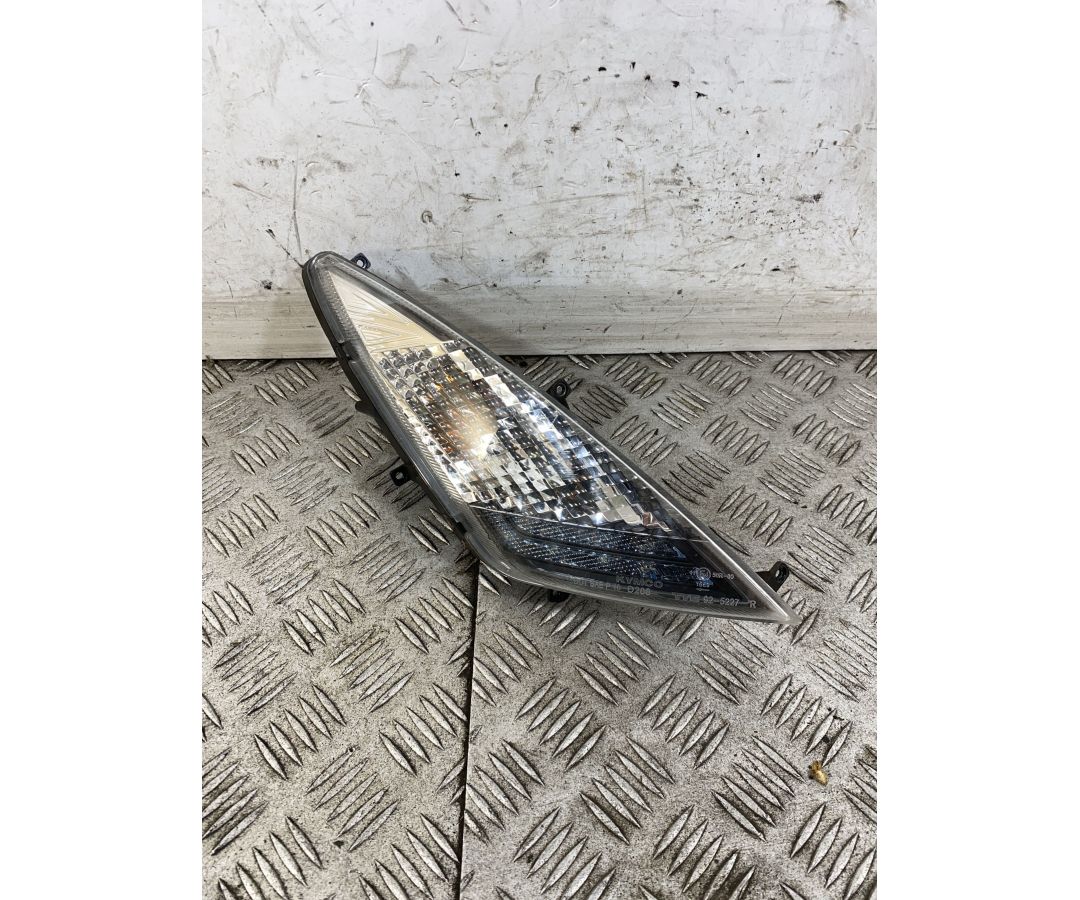 Freccia Anteriore Destra Dx Kymco People GT 300 Dal 2010 al 2017  1747750056480