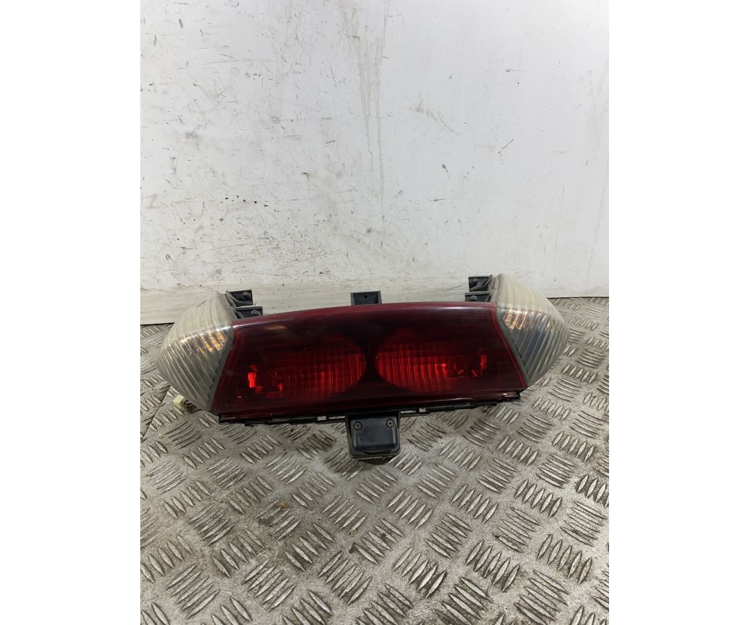 Fanale Stop Posteriore Honda Silver Wing 400 / 600 dal 2001 al 2009  1747752455939