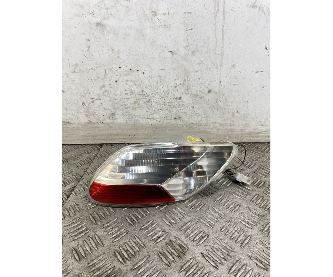 Fanale Stop Posteriore Destro DX Piaggio MP3 250 Dal 2006 Al 2011  1747812994330