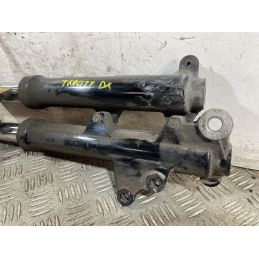 Forcella Destra Dx Yamaha Tricity 125 dal 2014 al 2020  1747983492697
