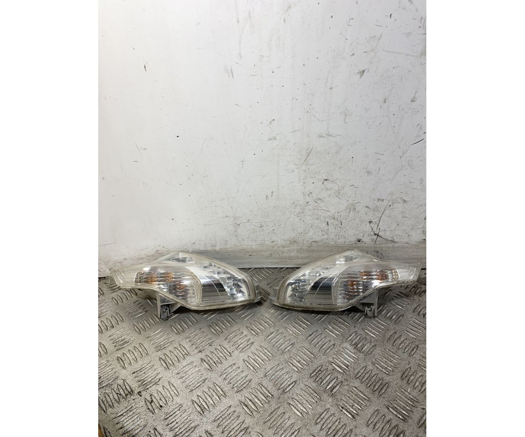 Coppia Frecce Posteriore Piaggio Beverly 350 dal 2011 al 2018  1748007778346