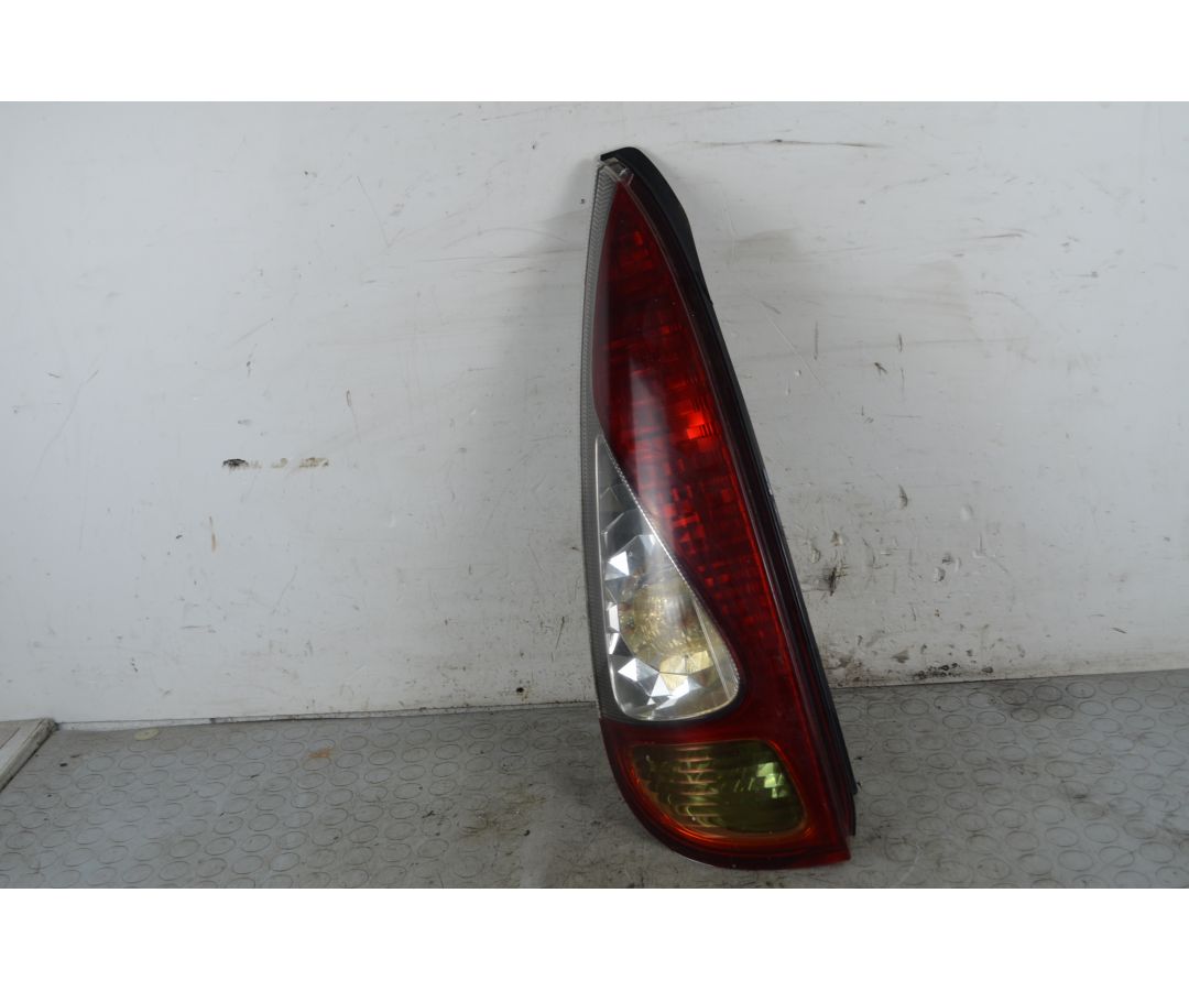 Fanale Stop Posteriore SX Toyota Yaris Verso Dal 2003 al 2007 Cod 8156052330  1748261309980