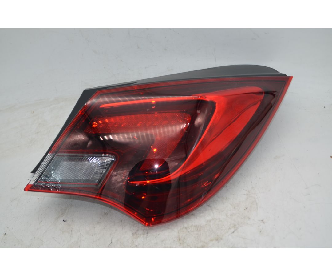 Fanale stop posteriore DX Opel Astra J Dal 2009 al 2018 Cod 13386257  1748271063735