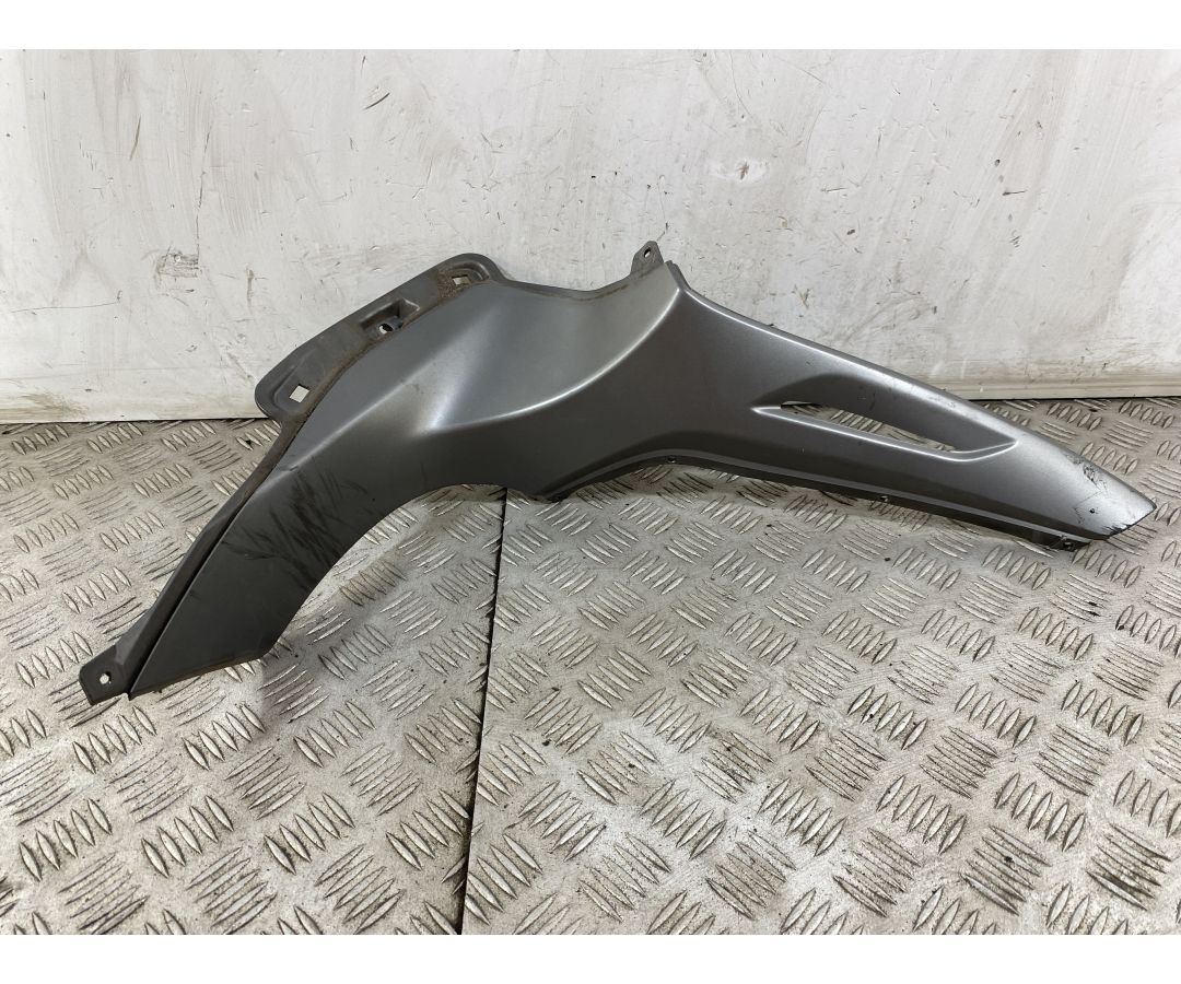 Carena Fianchetto Centrale Sinistro Sx Piaggio Beverly 350 dal 2011 al 2018  1748528295568