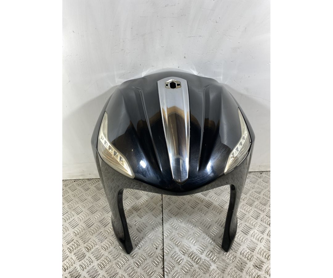 Carena Scudo Anteriore Piaggio Beverly 300 dal 2011 al 2018  1748599059267