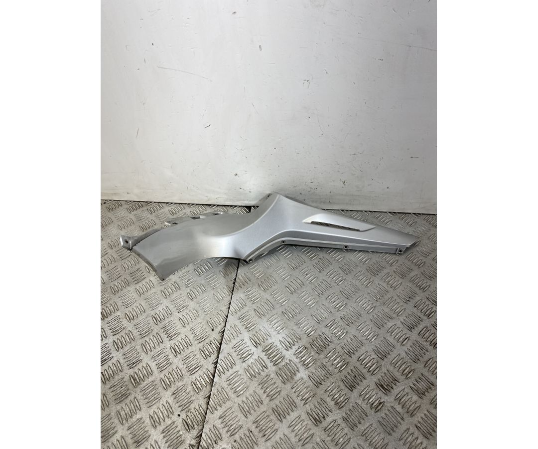 Carena Deflettore Anteriore Sinistro Sx Piaggio Beverly 300 dal 2011 al 2018  1748599482270