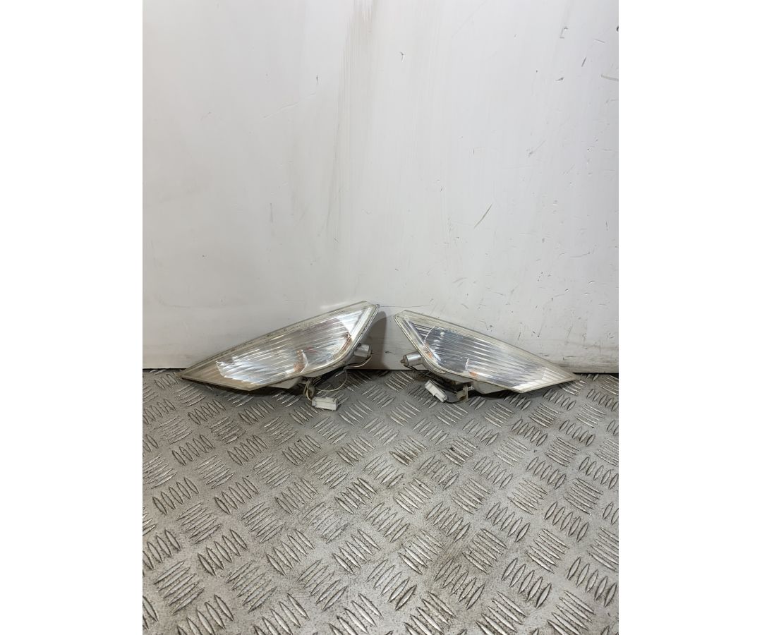 Coppia Frecce Anteriori Piaggio X8 200 Dal 2004 al 2006  1749050423986