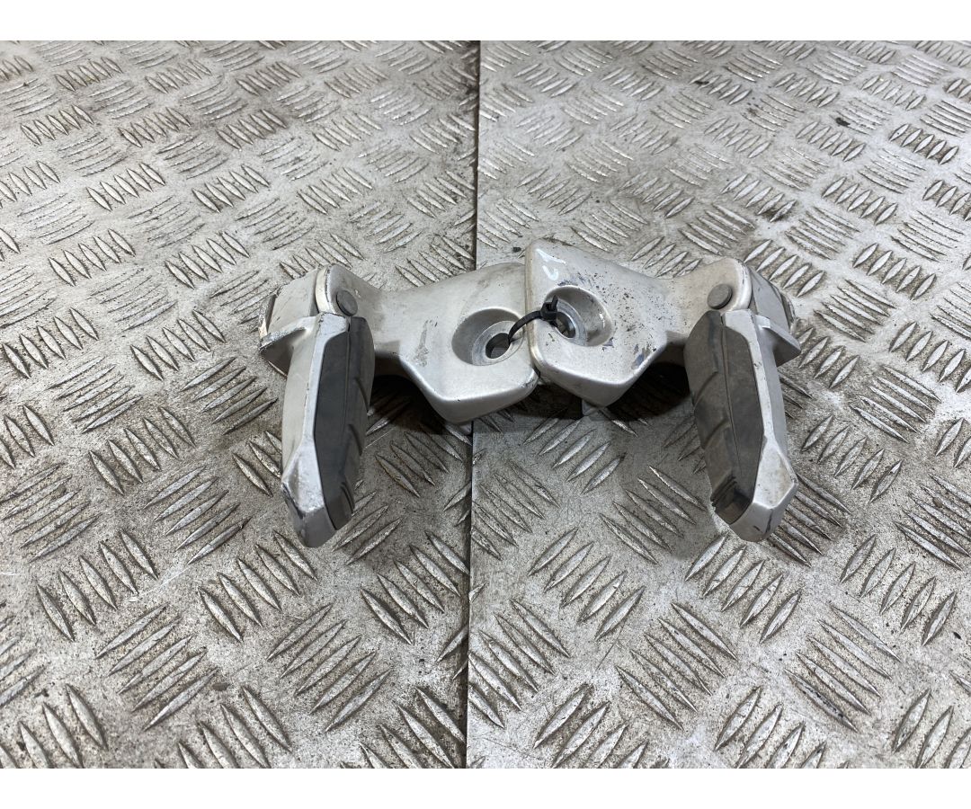 Coppia Pedalini Poggiapiedi passeggero BMW C1 200 dal 2001 al 2002  1749461825959