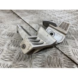 Coppia Pedalini Poggiapiedi passeggero BMW C1 200 dal 2001 al 2002  1749461825959