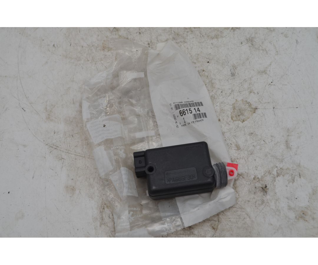 Motorino Chiusura Serratura Portellone Posteriore Renault Twingo  Dal 1998 al 2007 Cod 661514  1749550298824