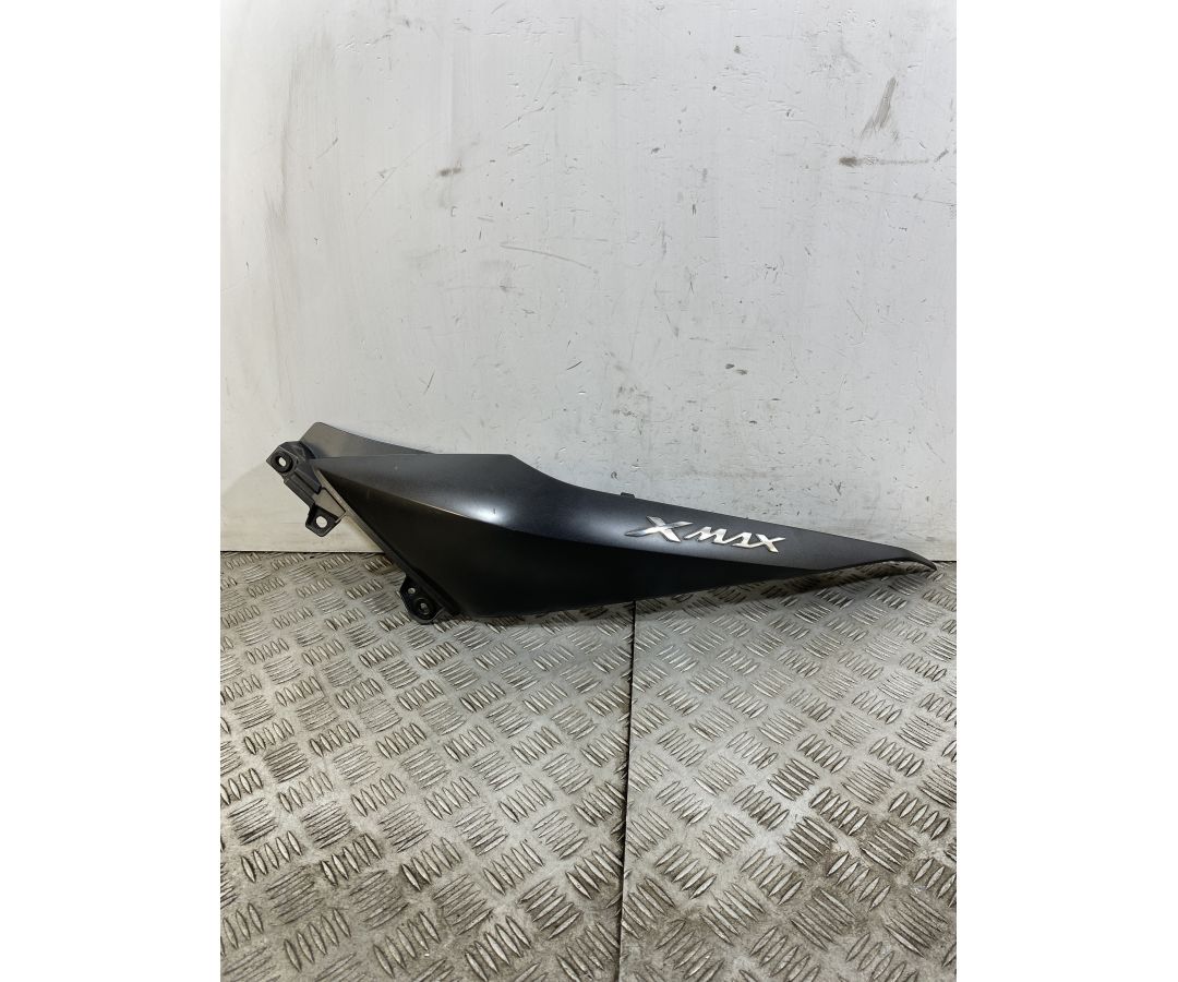 Carena Fianchetto Posteriore Sinistro SX Yamaha Xmax X-max 300 dal 2017 al 2020  1749637230648