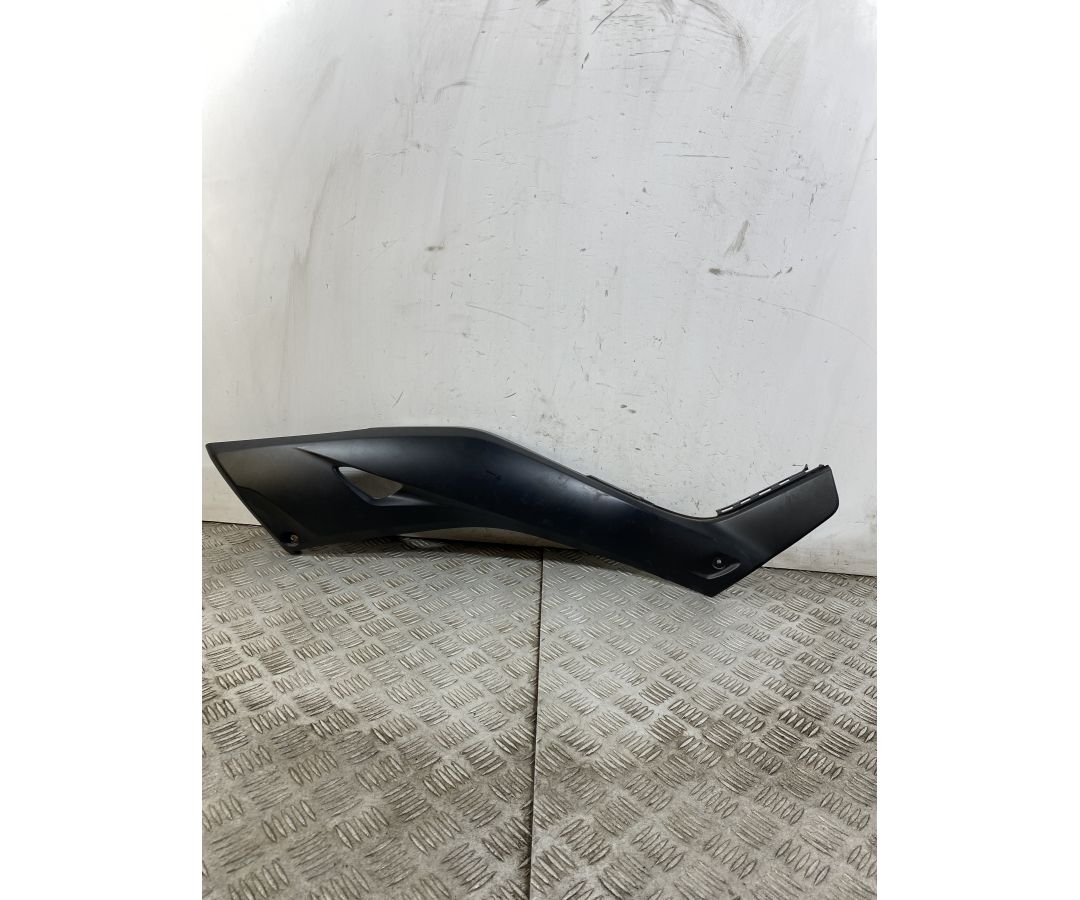 Carena Fianchetto Laterale Centrale Destro DX Yamaha Xmax X-max 300 dal 2017 al 2020  1749806335617