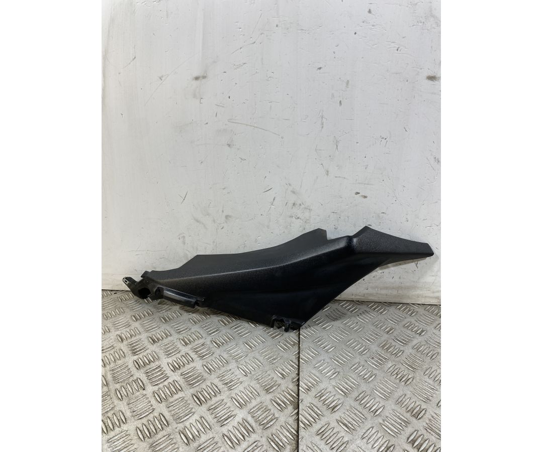 Carena Fianchetto Posteriore Inferiore Destro DX Yamaha Xmax X-max 300 dal 2017 al 2020  1749807833013