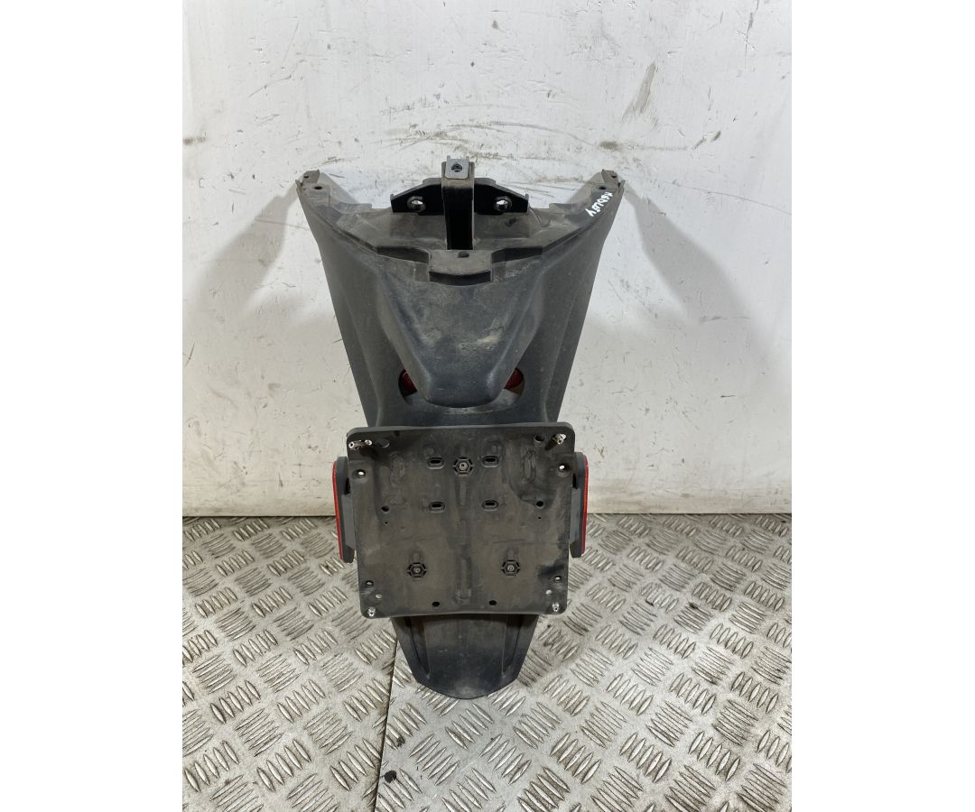 Carena Portatarga Posteriore Piaggio Medley 125 Del 2020  1749826610466