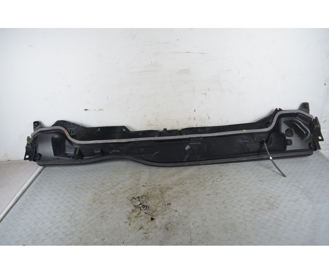Griglia Modanatura Gocciolatoio Centrale Peugeot 208 Dal 2023 in poi Cod 9820793980  1750145732258