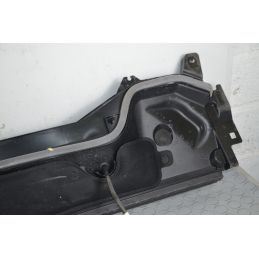 Griglia Modanatura Gocciolatoio Centrale Peugeot 208 Dal 2023 in poi Cod 9820793980  1750145732258