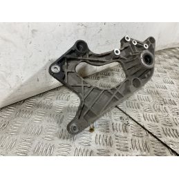 Staffa Supporto Marmitta Piaggio Medley 125 Del 2020  1750172525489