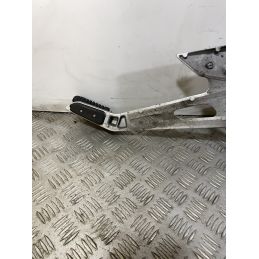 Pedana Poggiapiedi Passeggero Sinistro Sx Suzuki GSR 600 dal 2006 al 2011  1750683723183